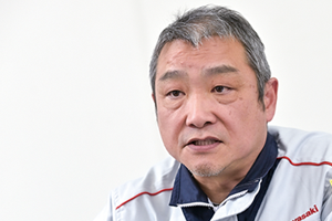 川崎重工業株式会社 担当者