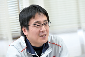 川崎重工業株式会社 担当者