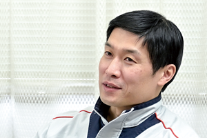 川崎重工業株式会社 担当者
